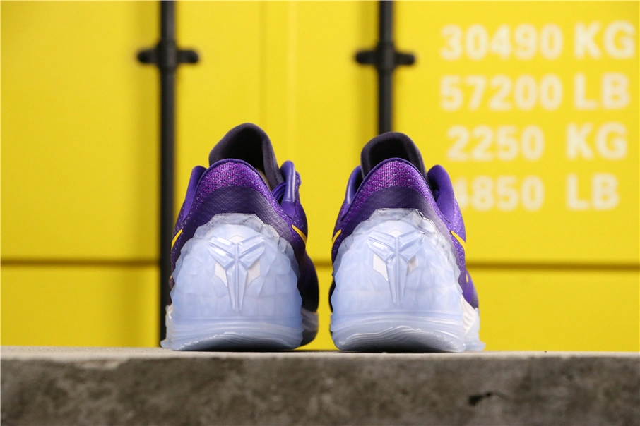 Flying pig- ---Kobe 5 853939-570 item:C-X031C2796