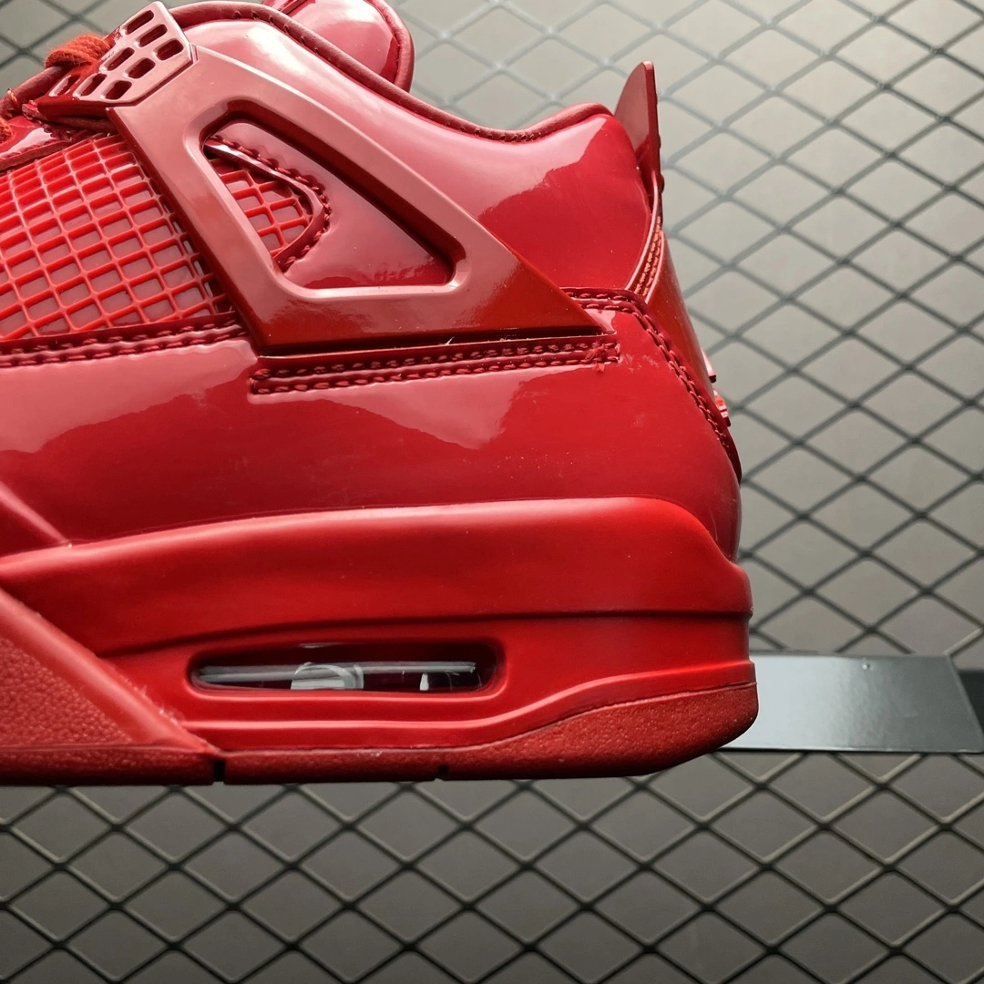 Flying pig-- " 11Lab4 Red " 719864-600 item: D-X319A2760
