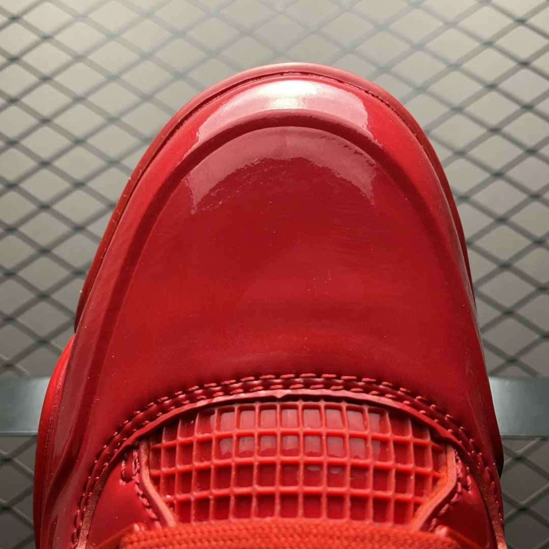 Flying pig-- " 11Lab4 Red " 719864-600 item: D-X319A2760