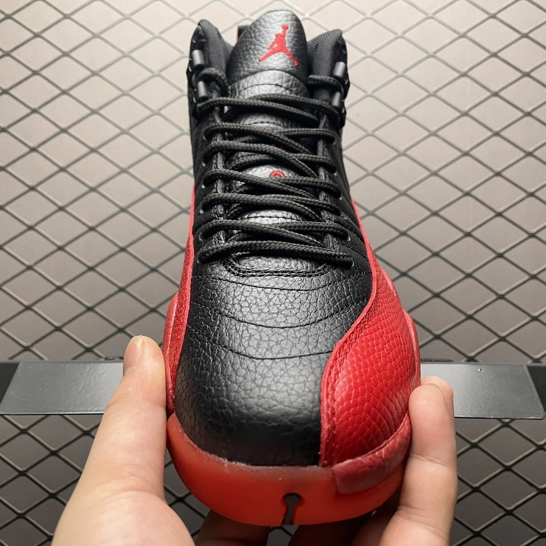 Flying pig-- " Flu Game" 130690-002 item: D-X319A2802