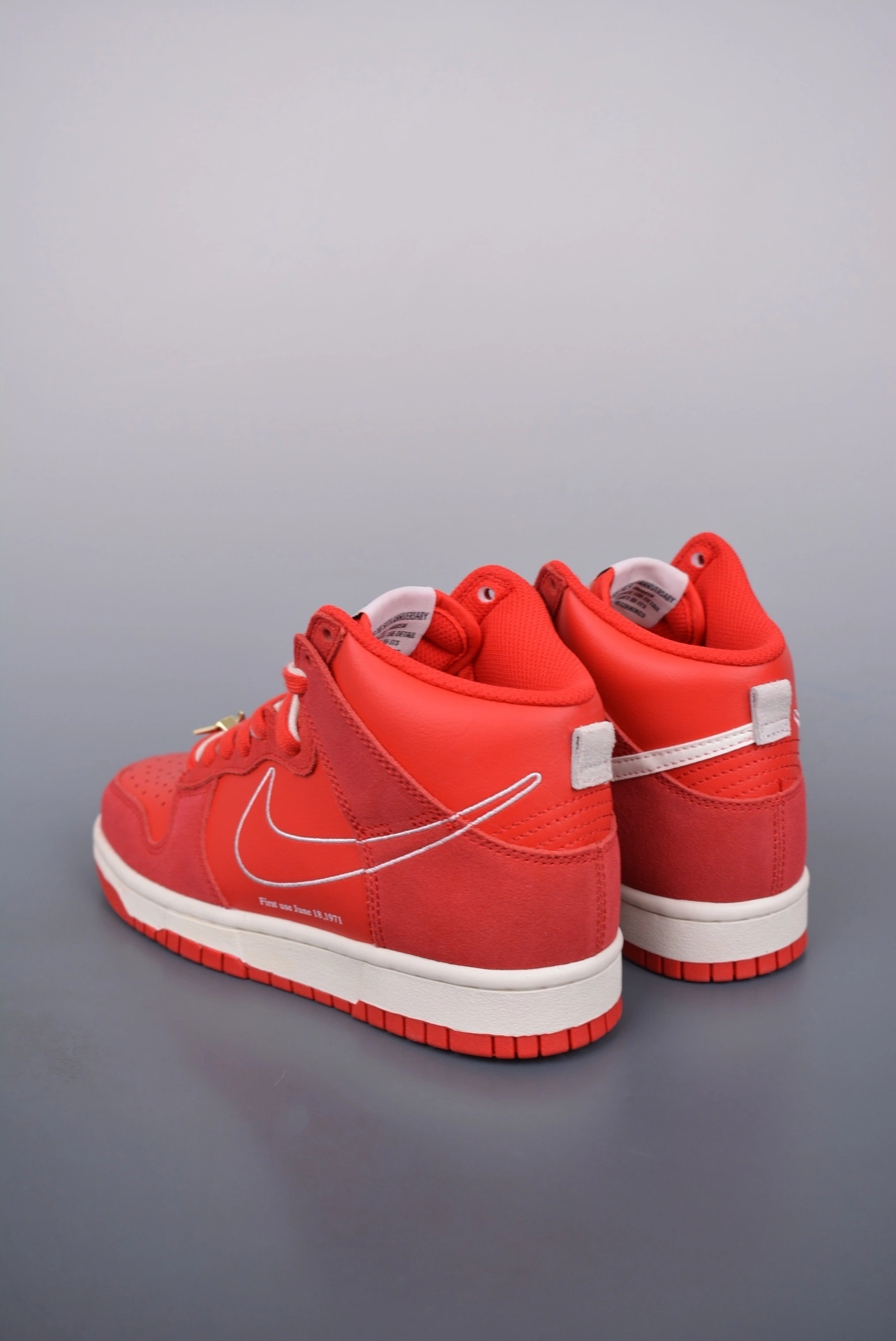 Flying pig-- " University Red " DH0960-600 item: C-X000J2045V