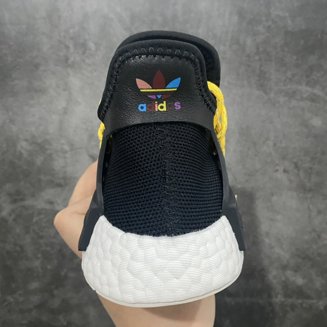 Flying pig-- 14i41s BB3068 Pharrell Williams x Hu Race item: E-X000L2224B