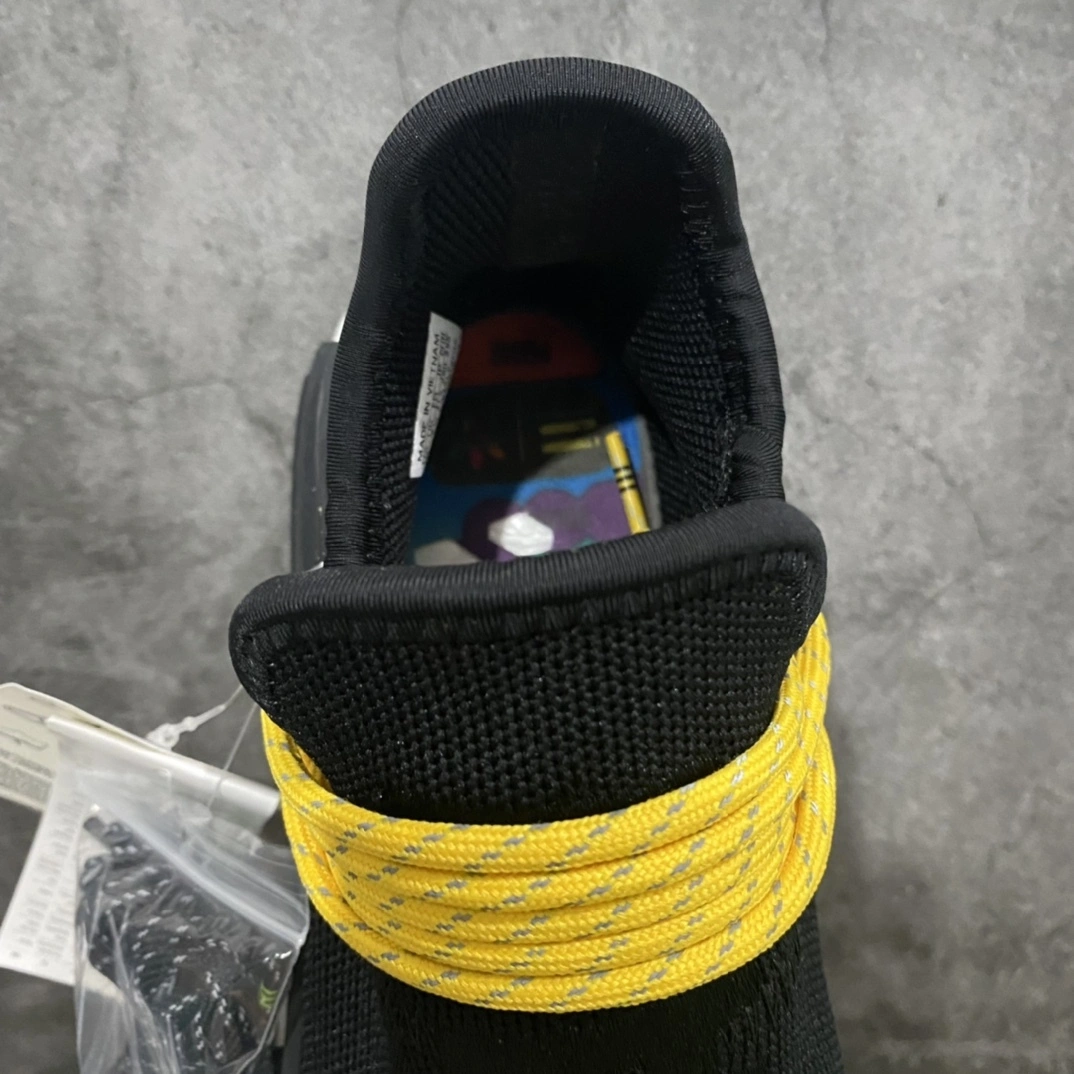 Flying pig-- 14i41s BB3068 Pharrell Williams x Hu Race item: E-X000L2224B