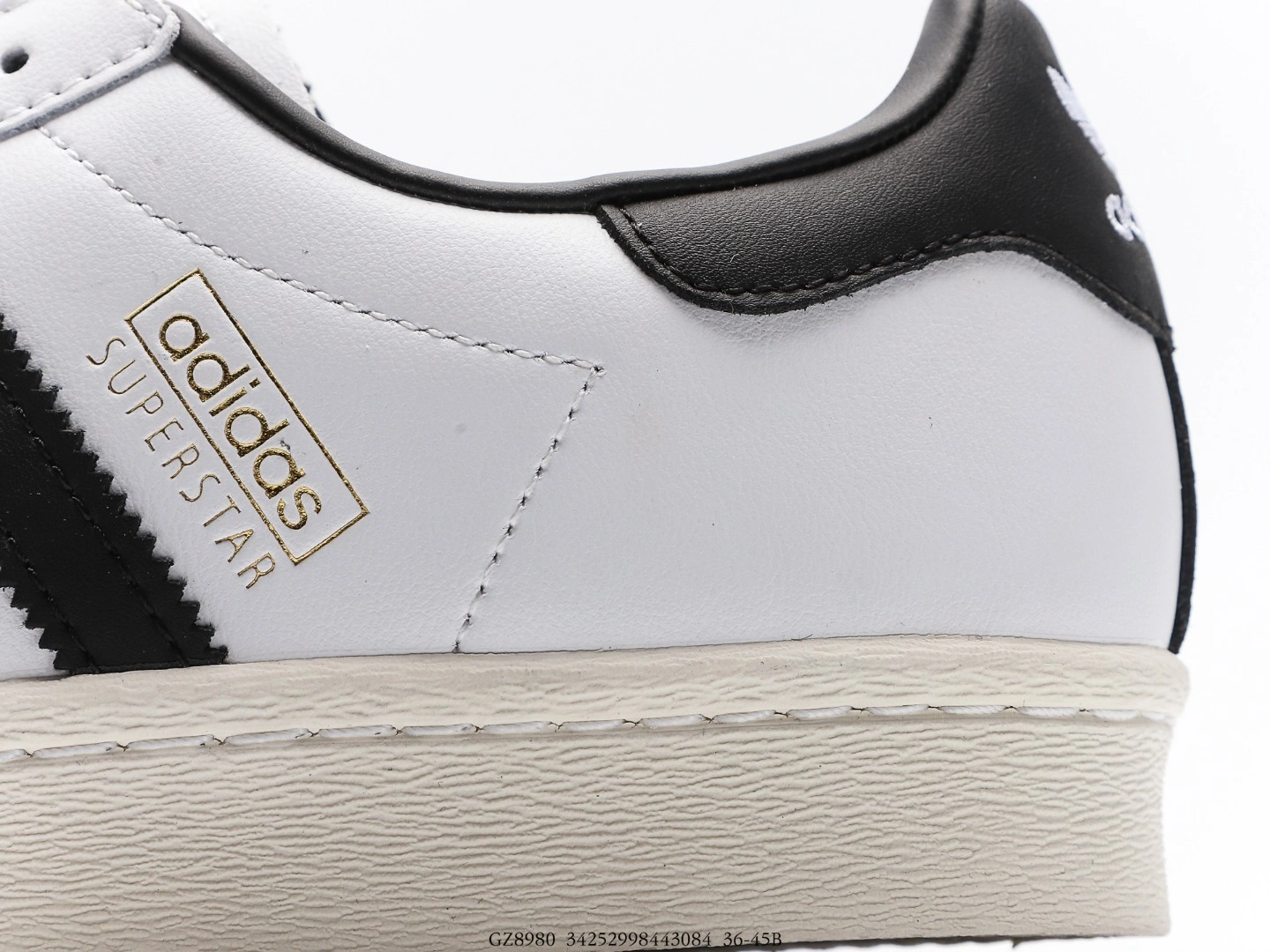 Flying pig-- 14i41s GZ8980 Originals Superstar item: E-X000L2523B