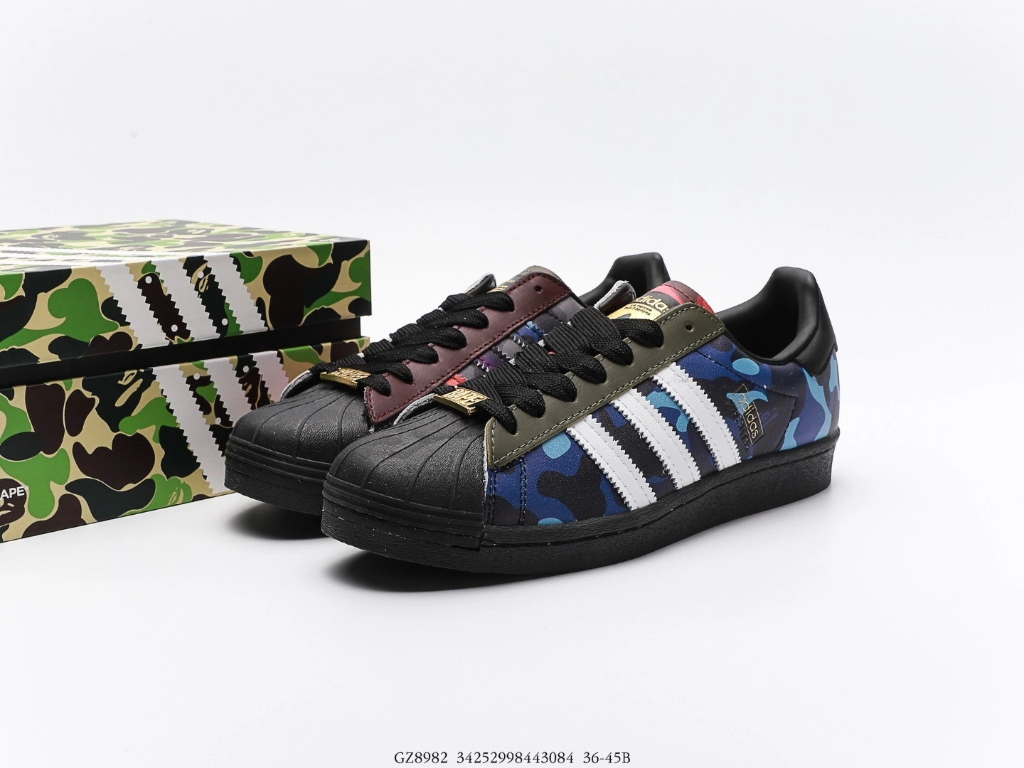 Flying pig-- 14i41s GZ8982 A BATHING APE X Originals Superstar item: E-X000L2415B