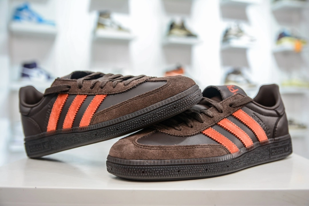 Flying pig-- 14i41s HP6694 Originals Handball SPZL item: E-X067L2207B