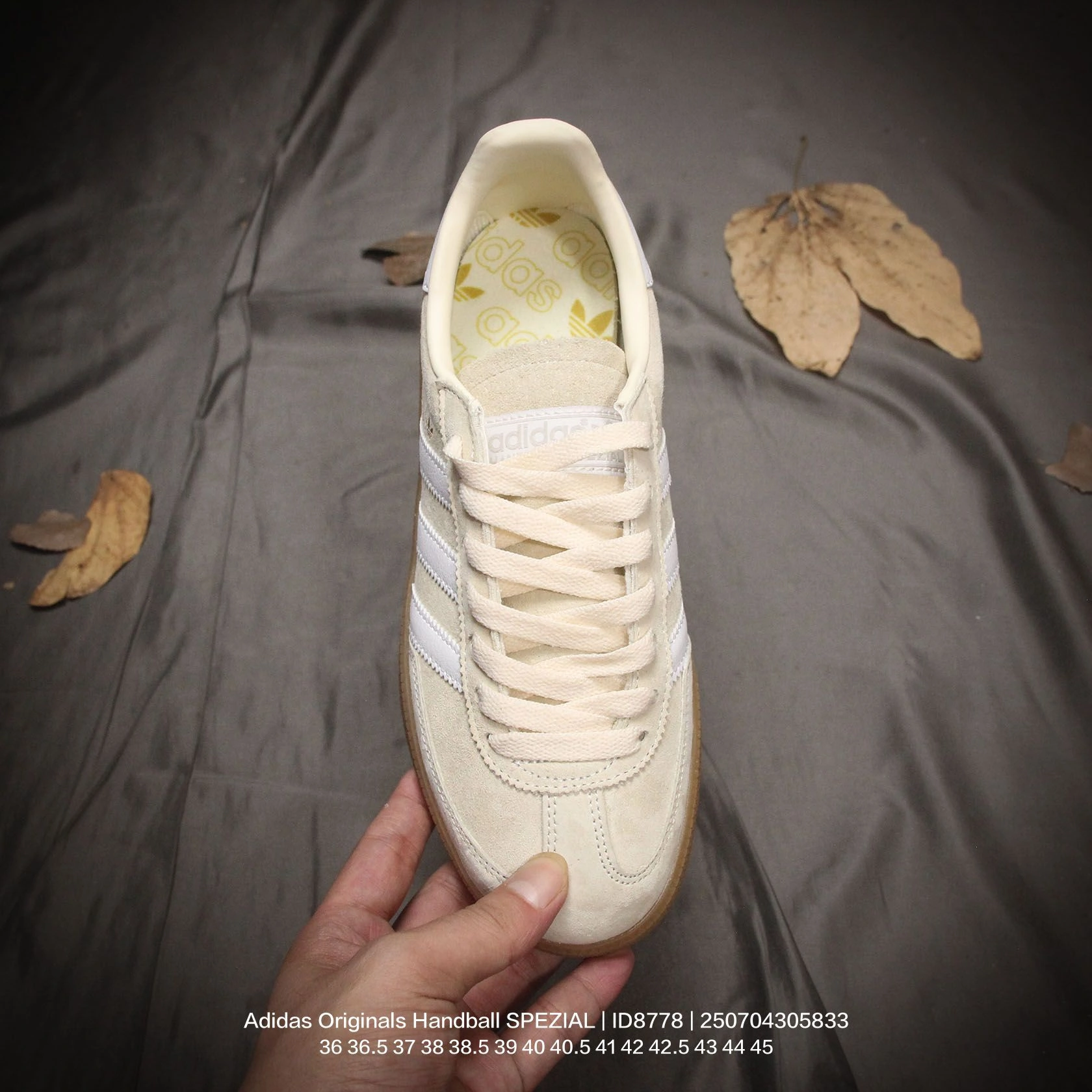 Flying pig-- 14i41s ID8778 Originals Handball SPEZIAL item: E-X000L2510B