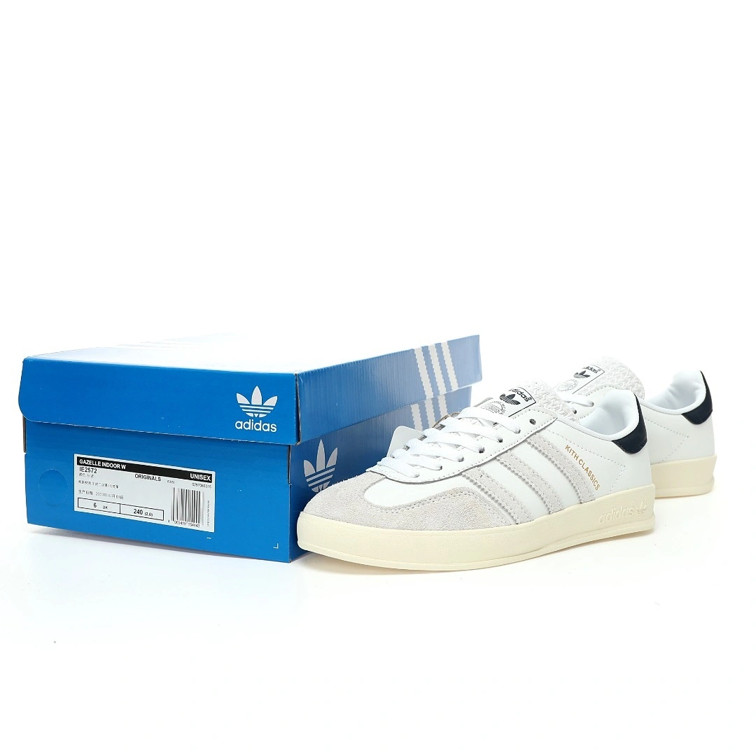 Flying pig-- 14i41s IE2572 KITH x Gazelle Indoor Trainers item: E-X000L2403B