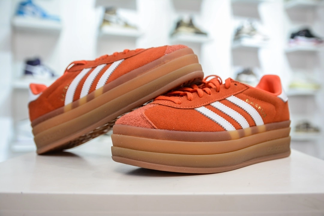 Flying pig-- 14i41s IG8672 Ad Originals Gazelle Bold item: E-X000L2516B