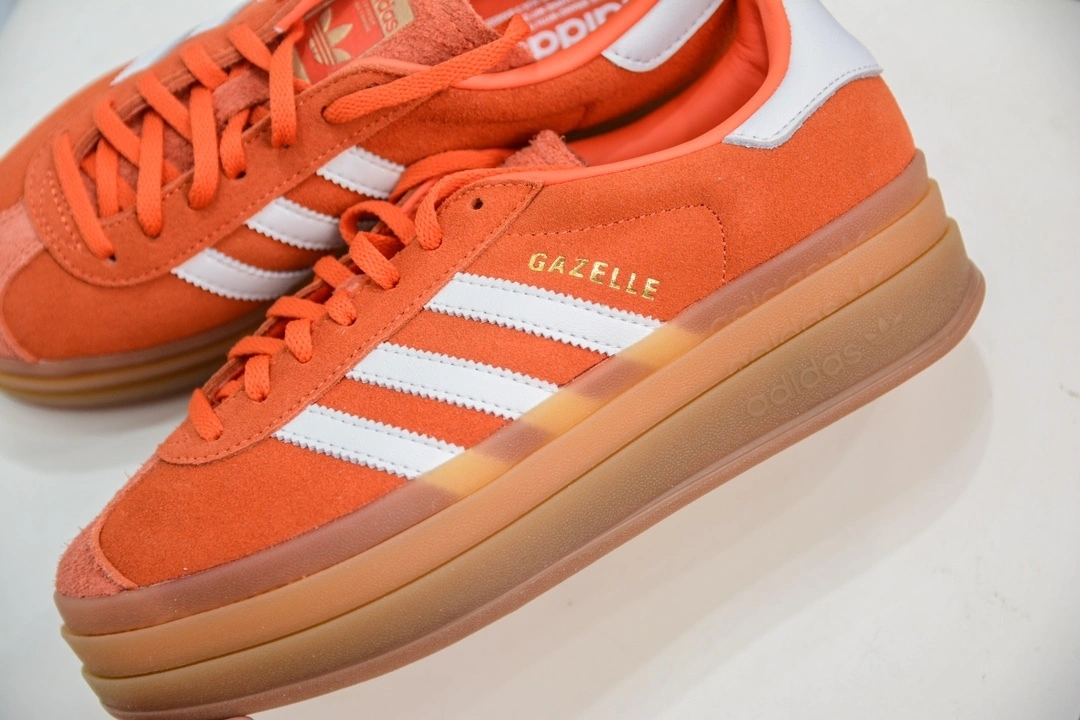Flying pig-- 14i41s IG8672 Ad Originals Gazelle Bold item: E-X000L2516B