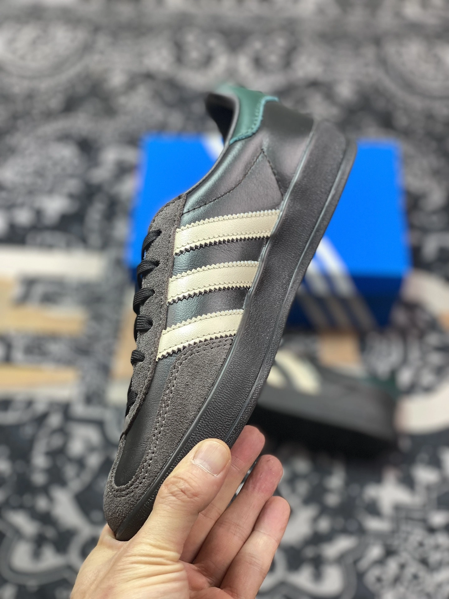 Flying pig-- 14i41s IH0374 Gazelle Indoor Trainers item: E-X000L2431B