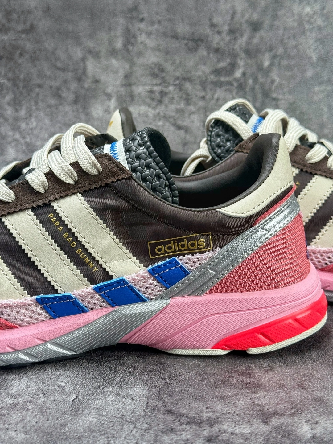 Flying pig-- 14i41s JP5997 Bad Bunny x originals SL 72 item: E-X070L2234B