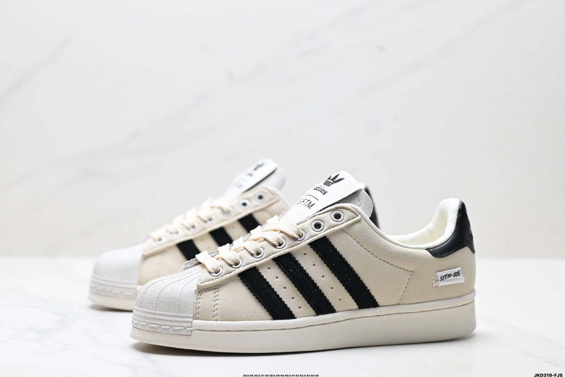 Flying pig-- 14i41s JQ0958 SFTM x Originals Superstar item: E-X085L2513B