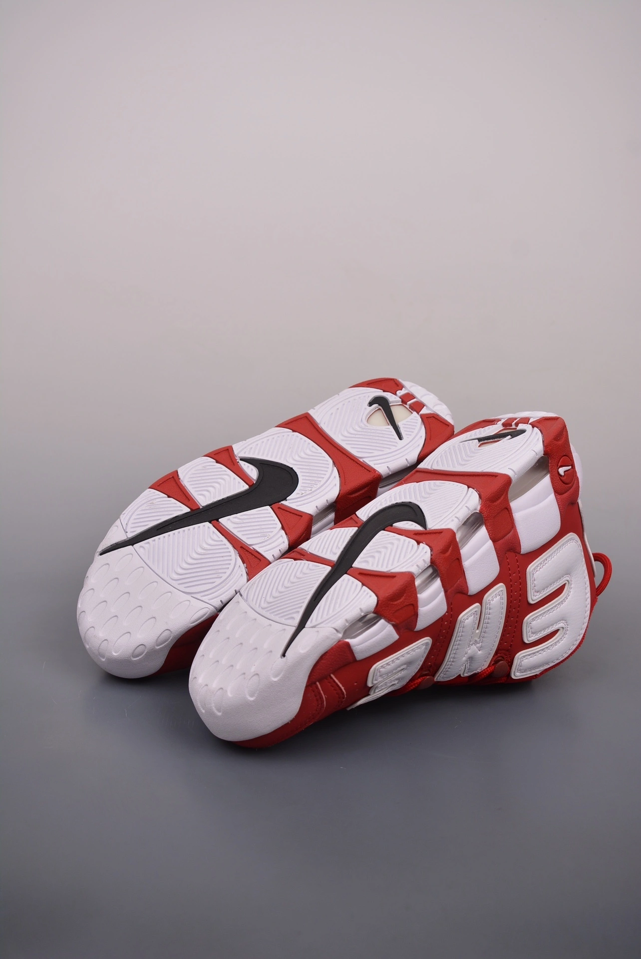 &Flying pig-- 9ik5 902290-600 Air More Uptempo item:E-X575B1296H