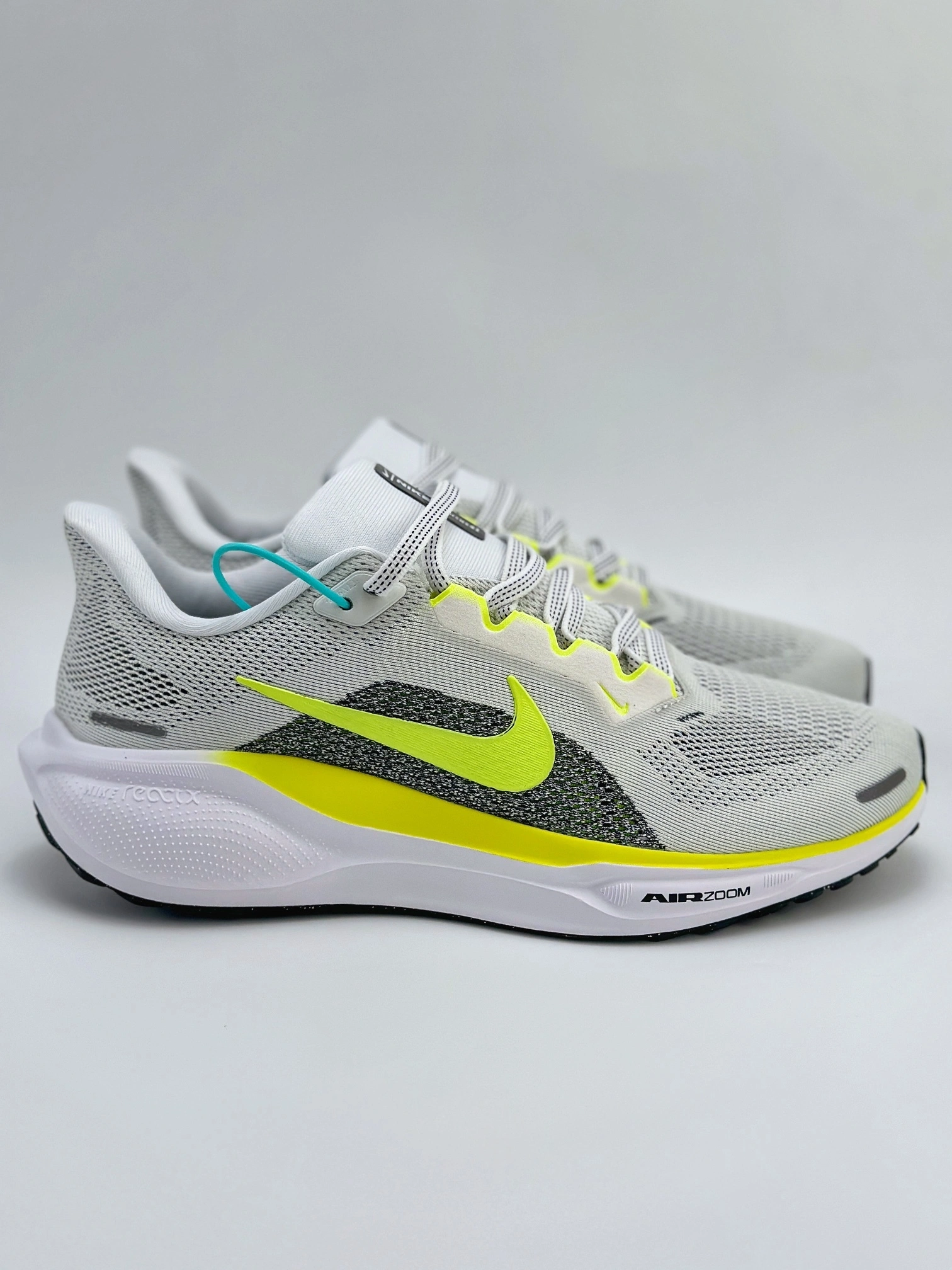 &Flying pig-- 9ik5 FD2722-104 Zoom Air Flywire item : D-X575I0698T