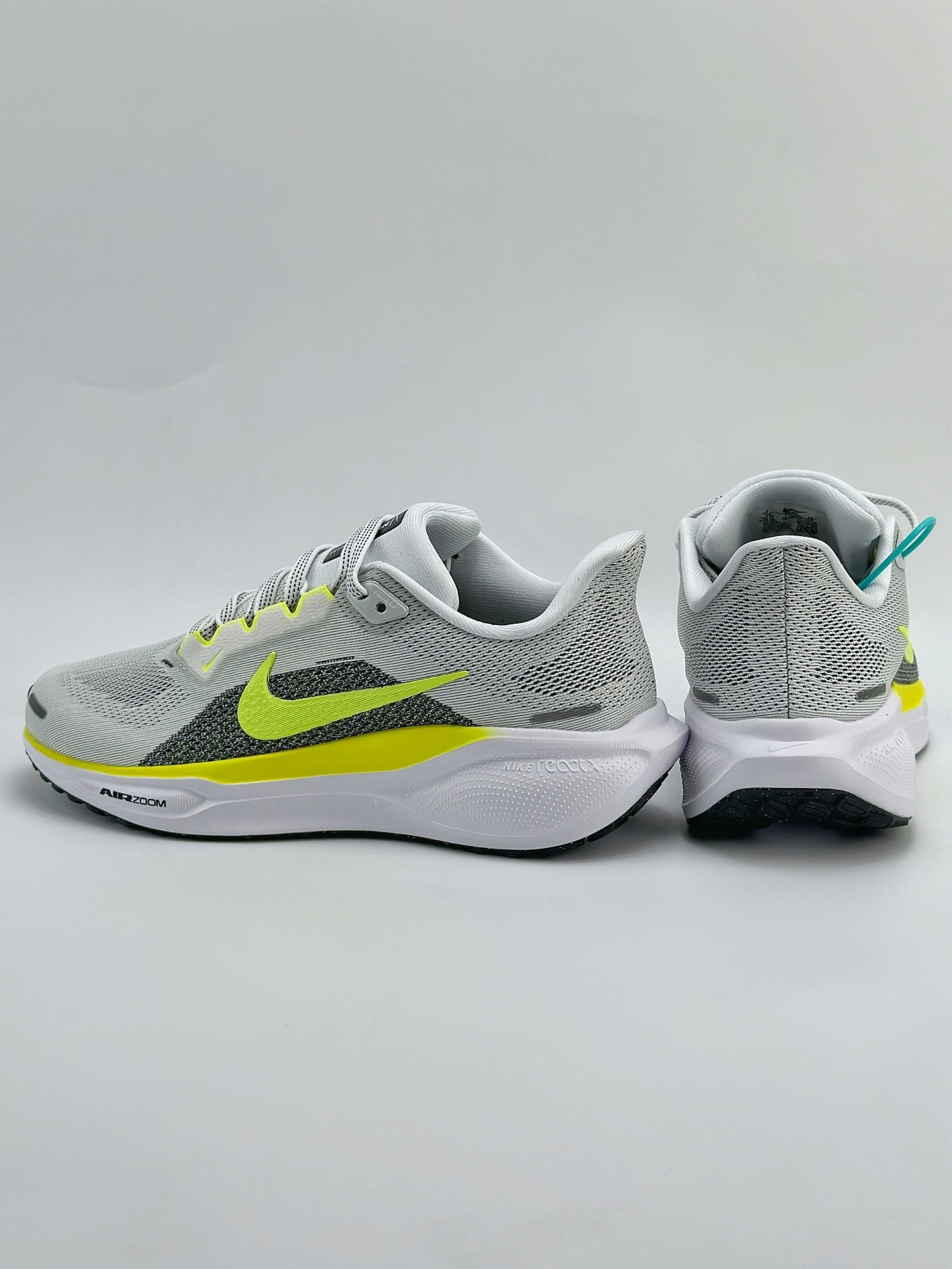 &Flying pig-- 9ik5 FD2722-104 Zoom Air Flywire item : D-X575I0698T