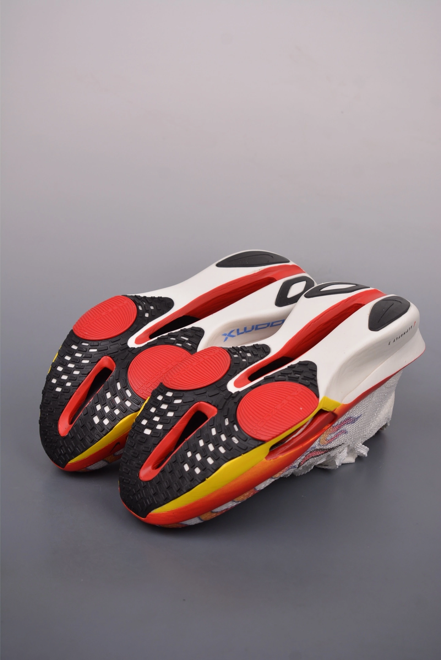 Flying pig-- 9ik5 HQ3501-100 item: E-YX167G2812