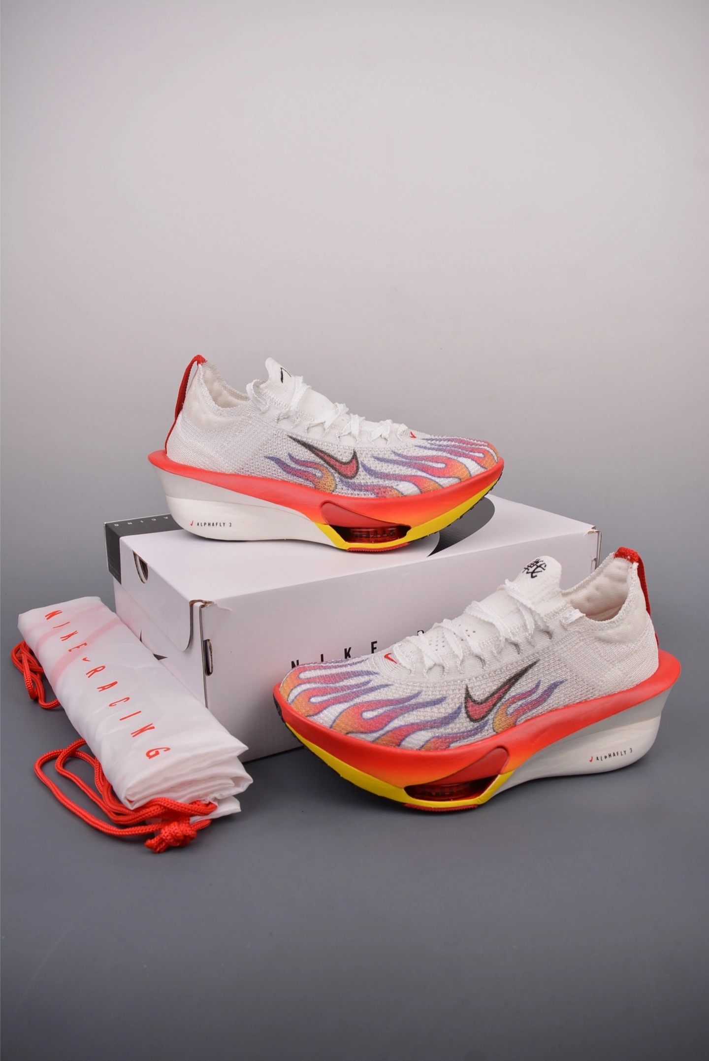 Flying pig-- 9ik5 HQ3501-100 item: E-YX167G2812