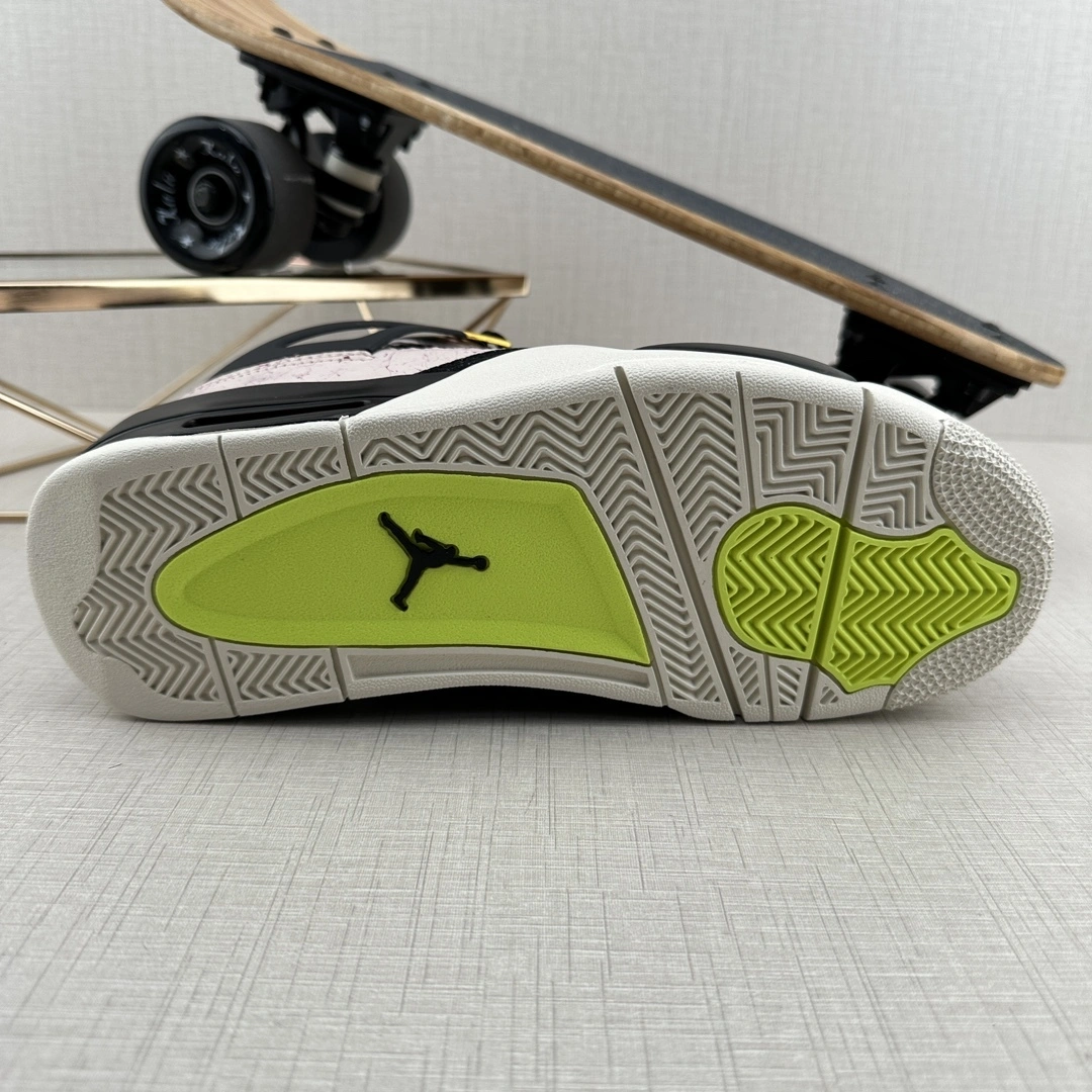 Flying pig-- AQ9129-601 item:C-X578H2327Y