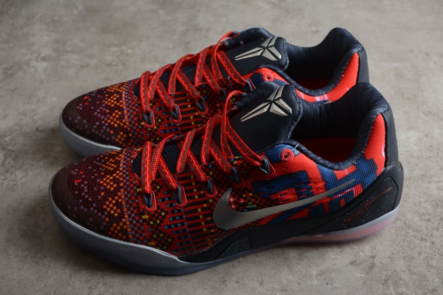 Flying pig- -B06B Kobe 9 Low 669630-604 item:C-X167C27112