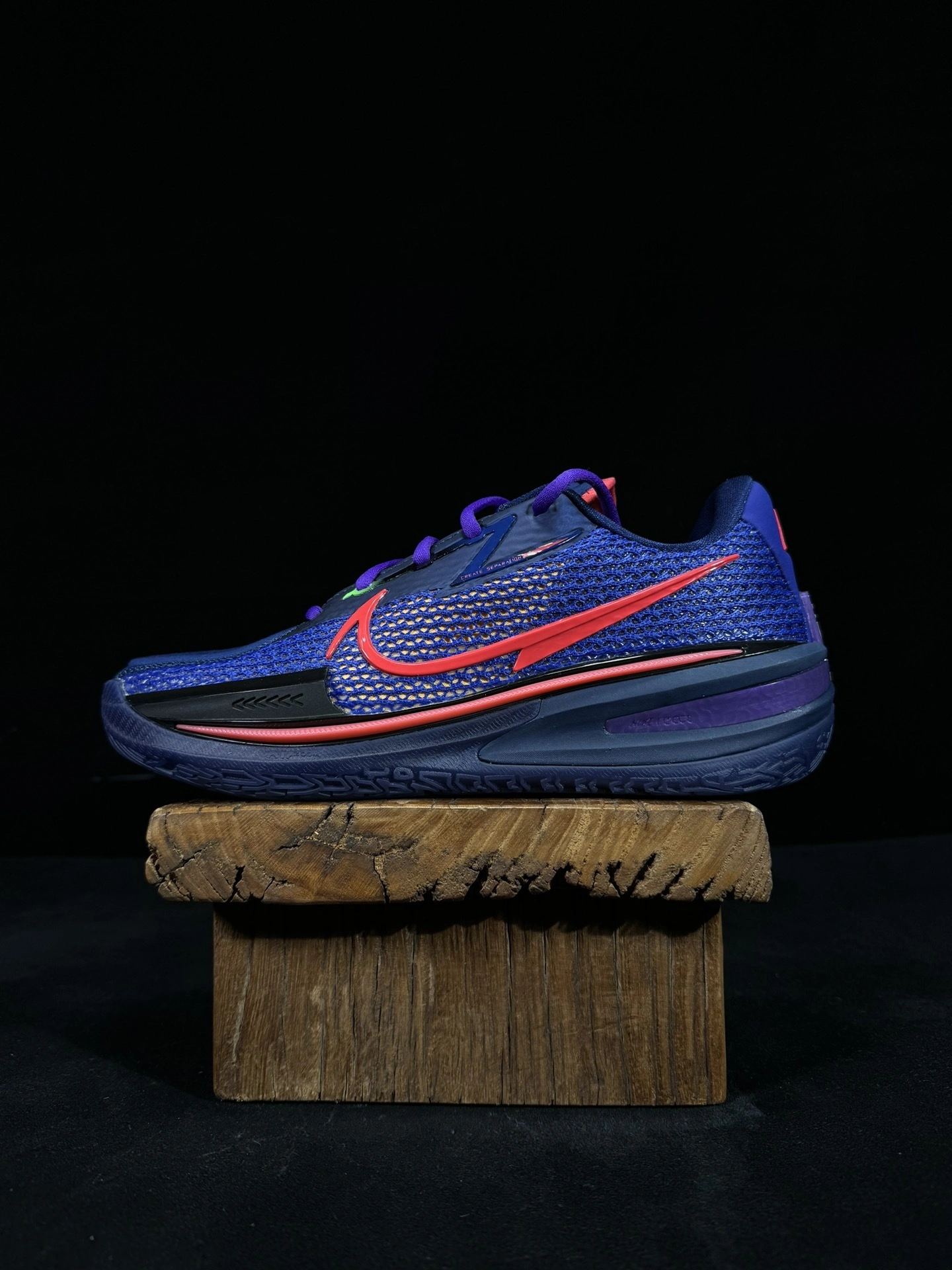 Flying pig-- CZ0175-400 item: D-X578A2745