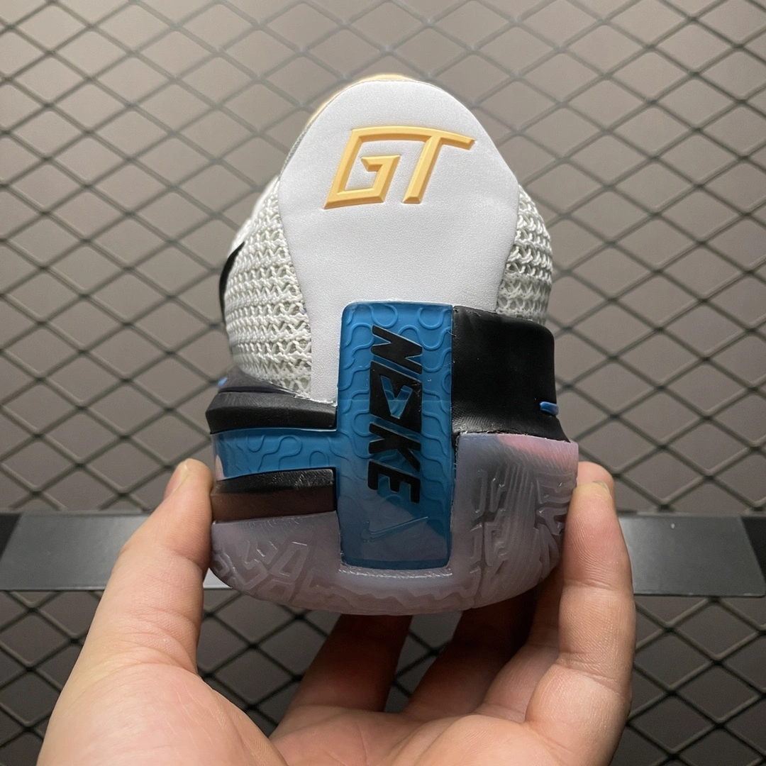 Flying pig-- CZ0176-101 item: D-X319A2740