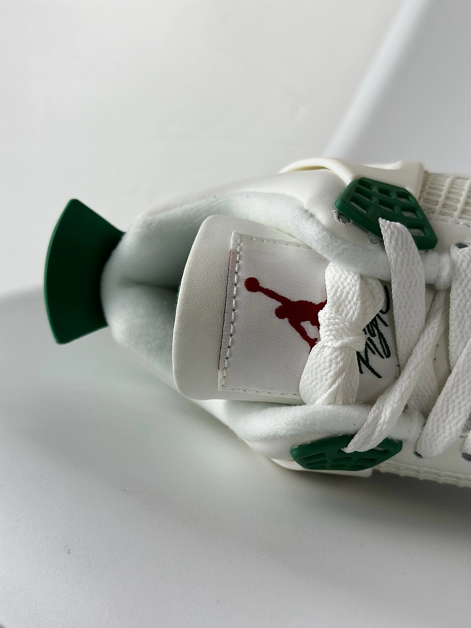 &Flying pig-- DR5415 103 item:C-X123H2330Y
