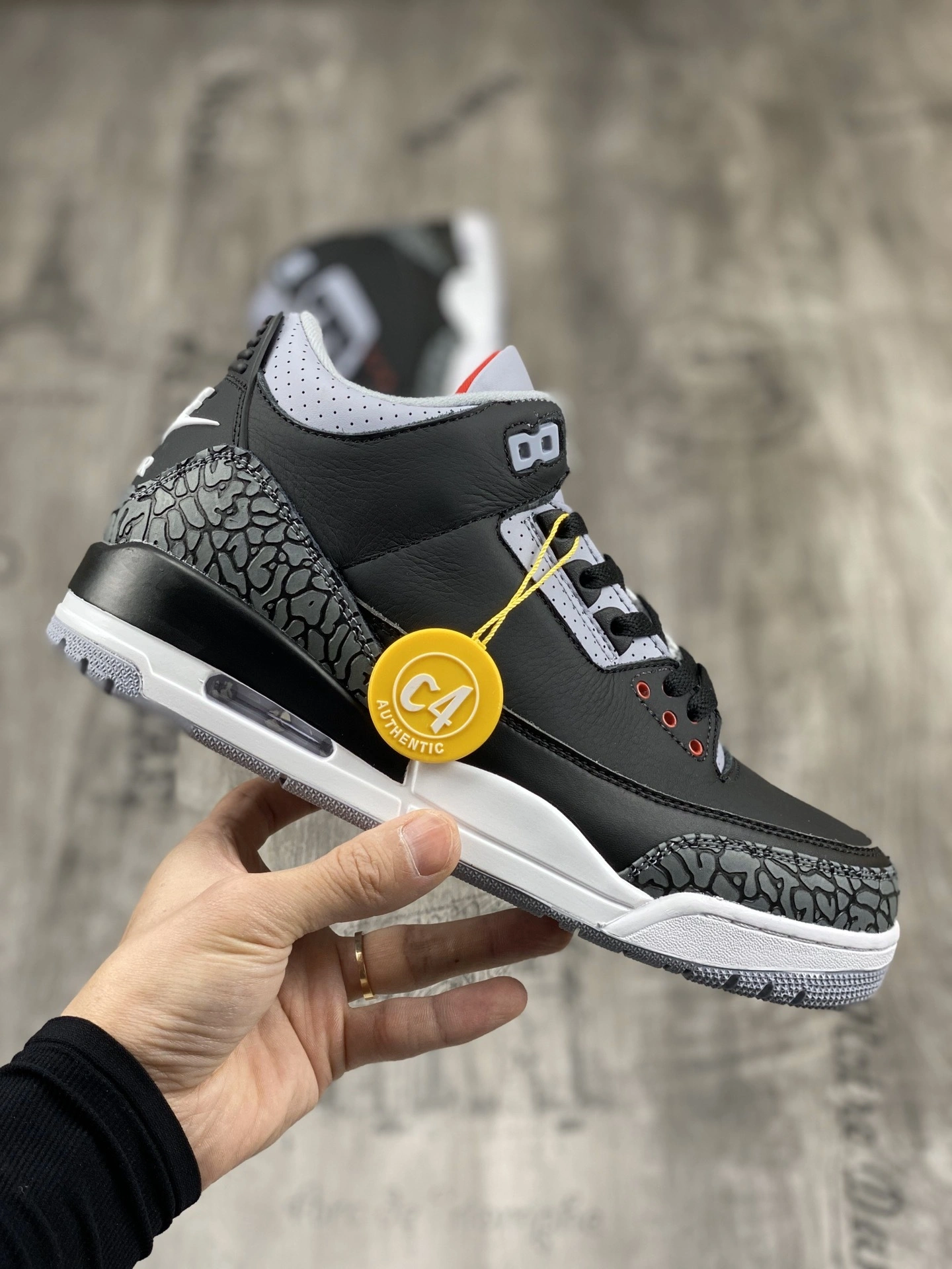 Flying pig-- Denim" 854262-001 item:C-X401I2235V