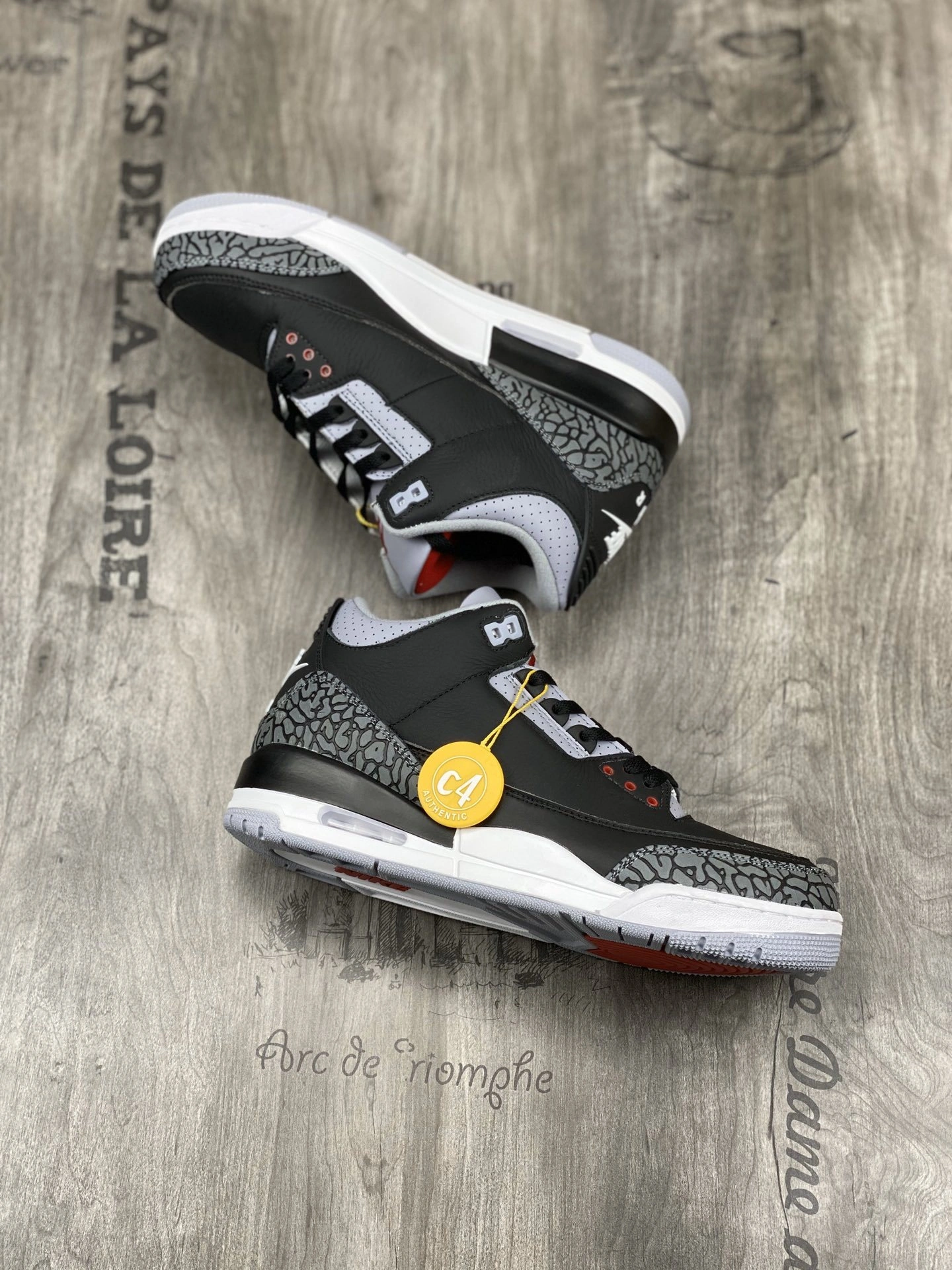 Flying pig-- Denim" 854262-001 item:C-X401I2235V