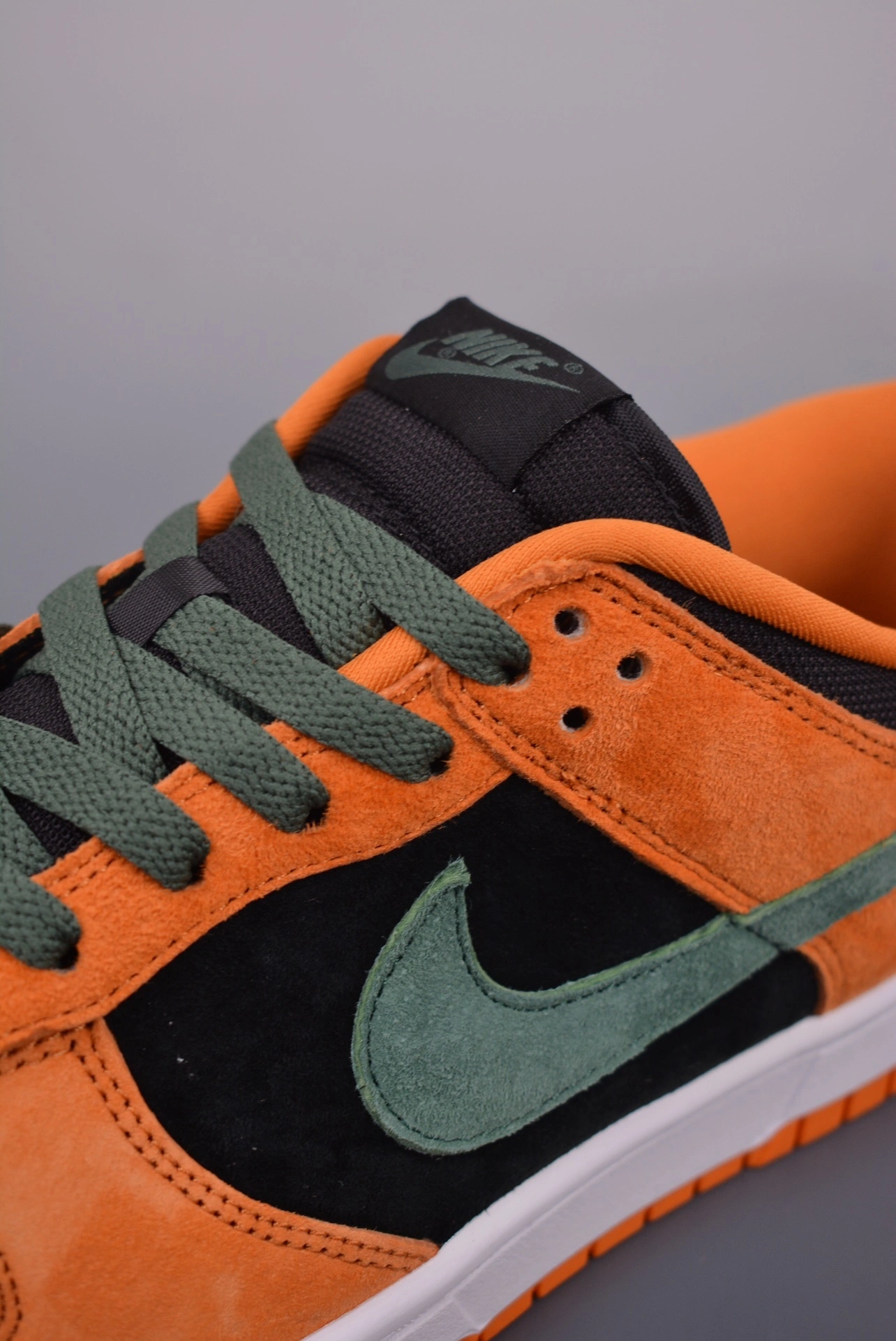 Flying pig-- Dunk Low DA1469 001HS item:C-X000H2602Y