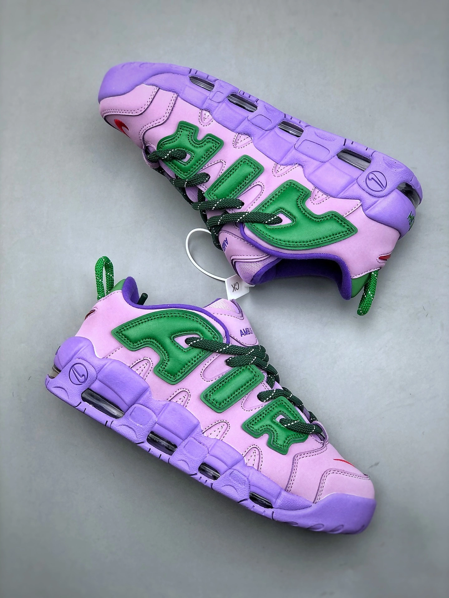 Flying pig-- FB1299-500 item: D-X000A2723
