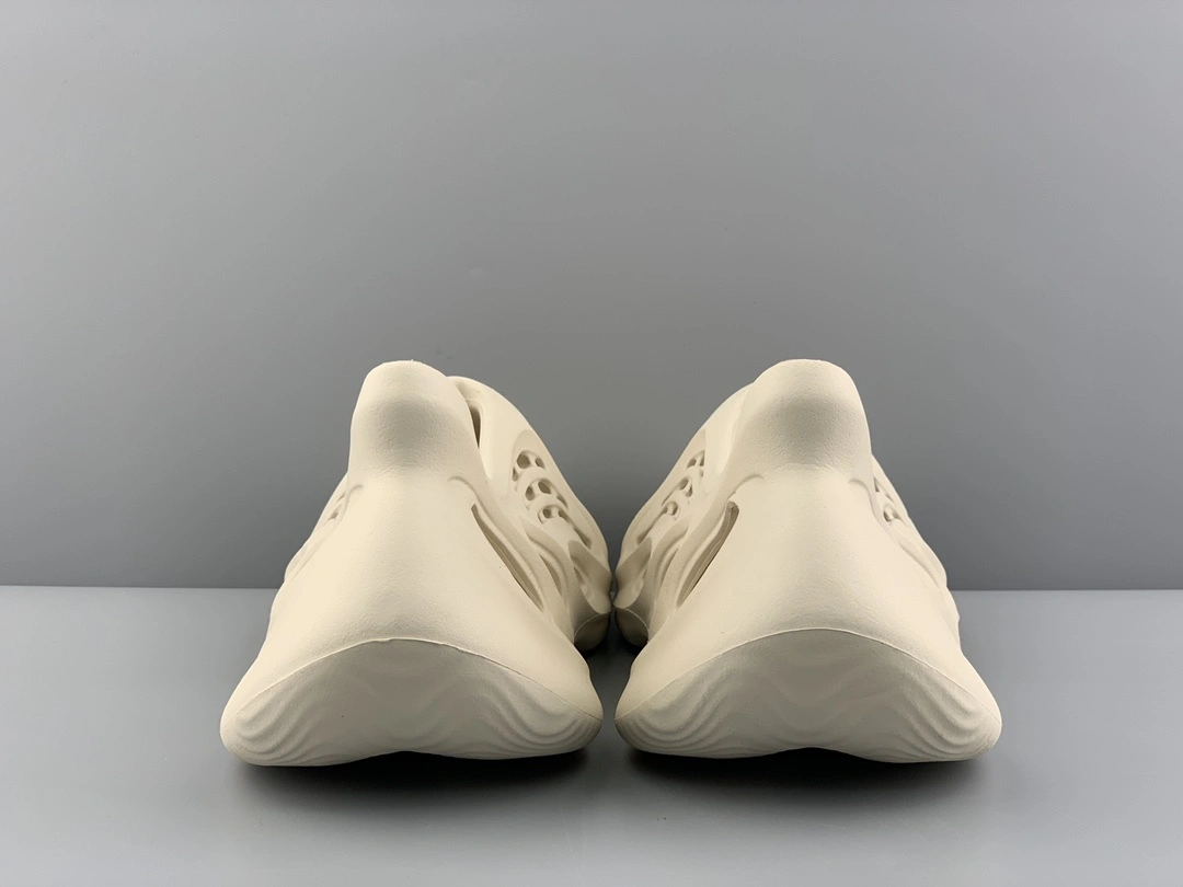 Flying pig-- G55486 item:C-X502I0854V