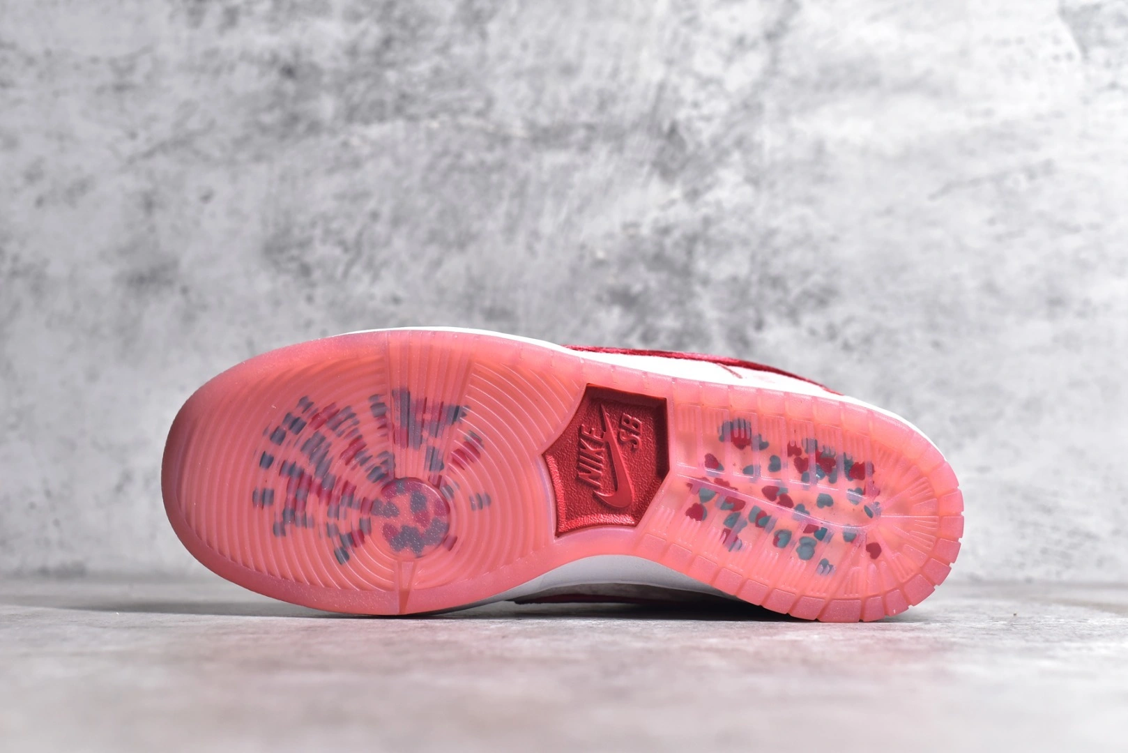 Flying pig-- Low CT2552-800 item:C-X067H2603Y