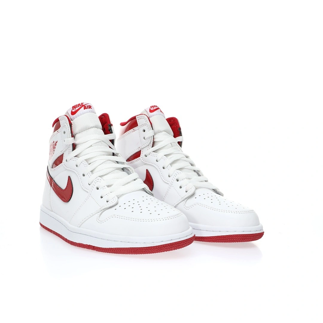 Flying pig-- Retro High 555088-103 item: C-X067K2721V