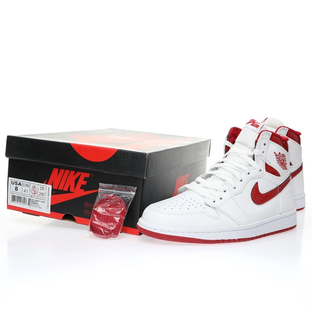 Flying pig-- Retro High 555088-103 item: C-X067K2721V
