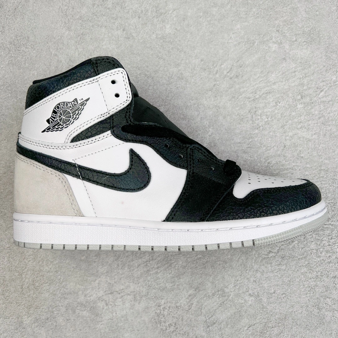 Flying pig-- Retro High 555088-108 item: C-X578K2714V
