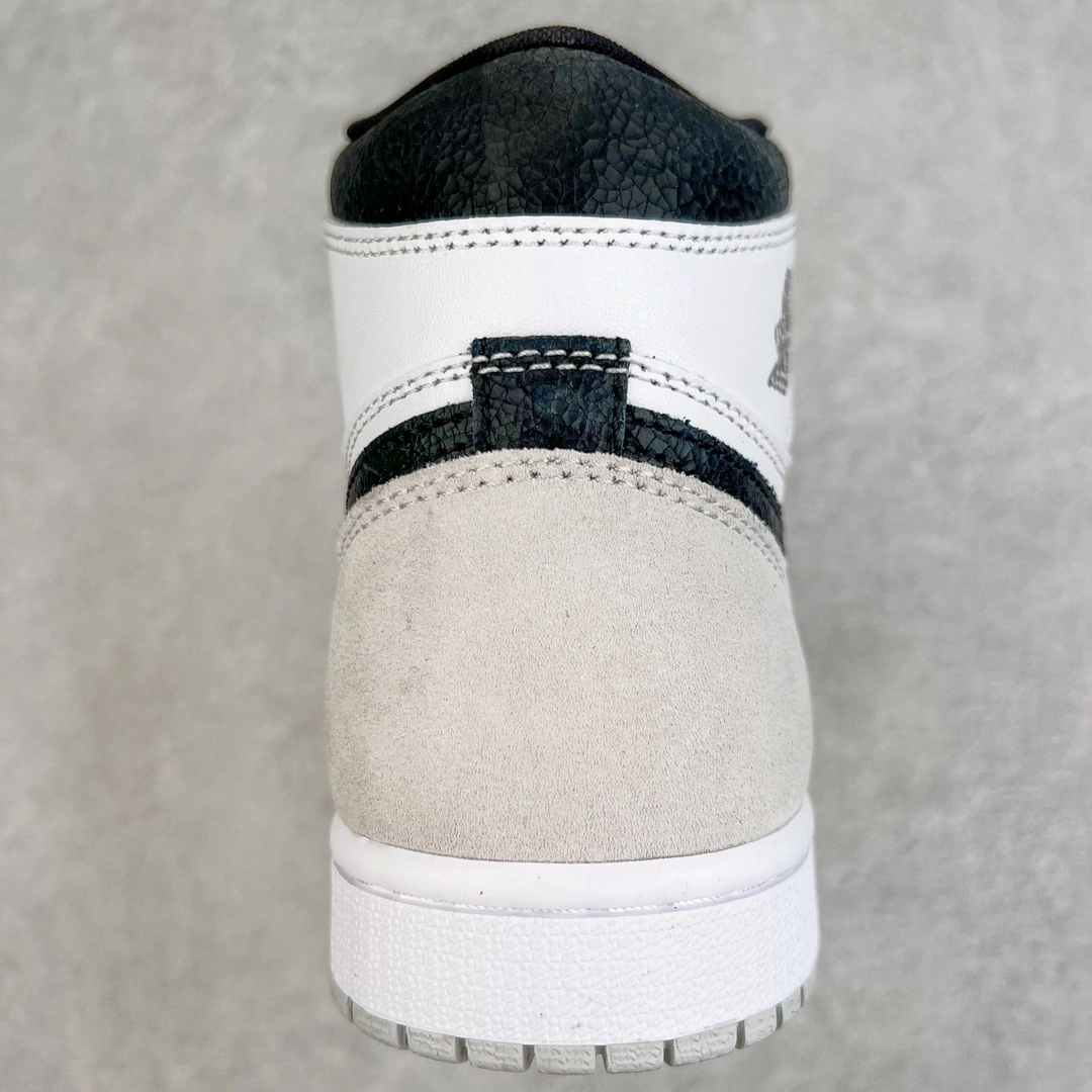 Flying pig-- Retro High 555088-108 item: C-X578K2714V