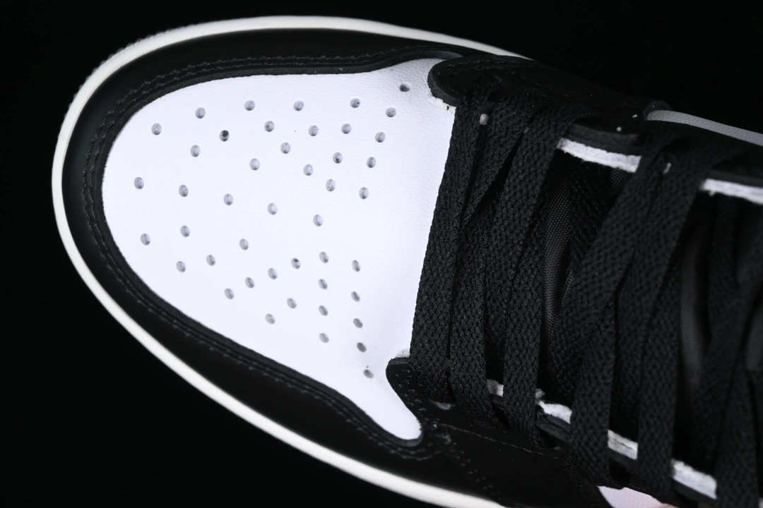 Flying pig-- Retro High "Clay Green" 555088-135 item: D-X000A2761