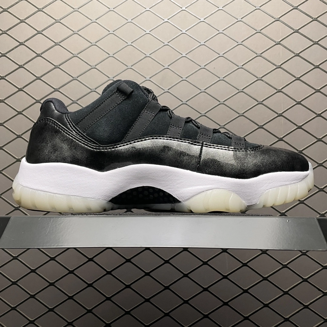Flying pig-- Retro Low " Barons " 528895-010 item: D-X319A2772