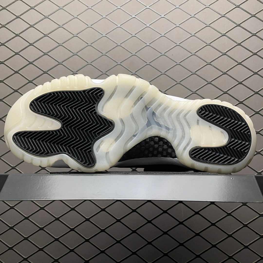 Flying pig-- Retro Low " Barons " 528895-010 item: D-X319A2772