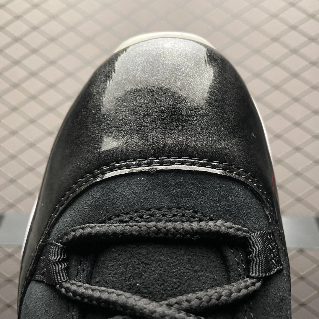 Flying pig-- Retro Low " Barons " 528895-010 item: D-X319A2772