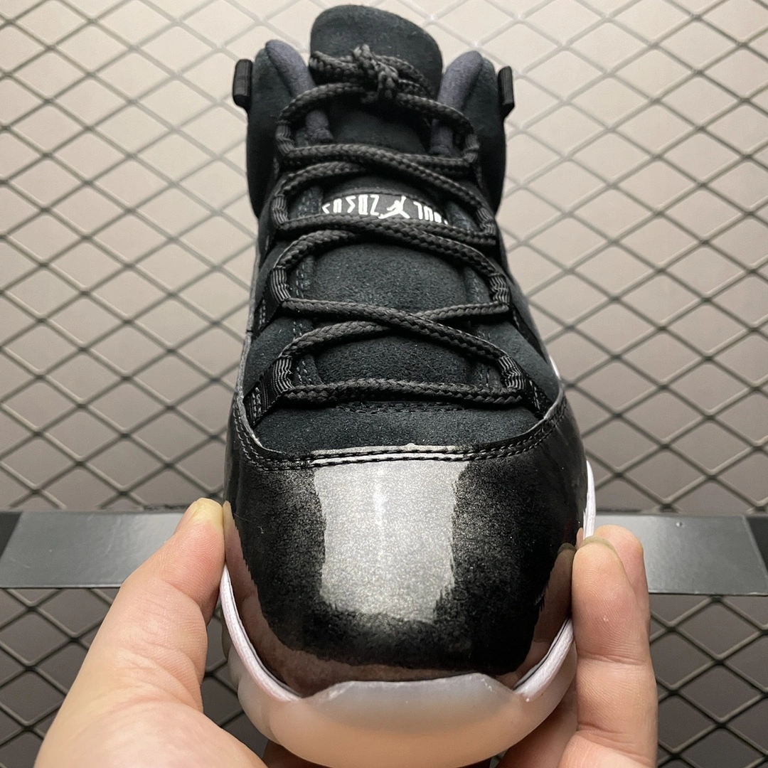 Flying pig-- Retro Low " Barons " 528895-010 item: D-X319A2772
