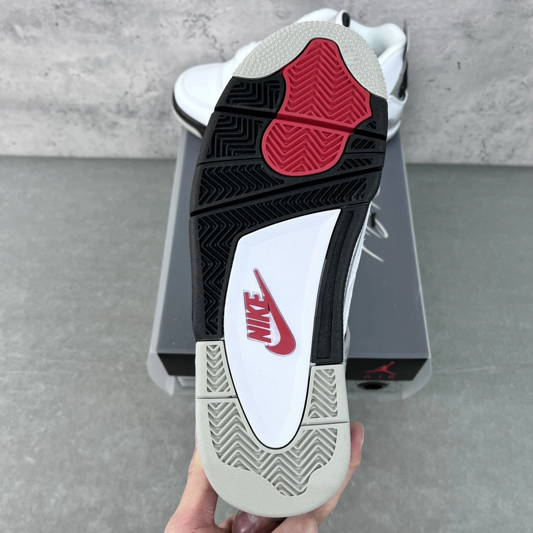 &Flying pig-- Retro “White Cement” 840606-192 item: D-X000A2795