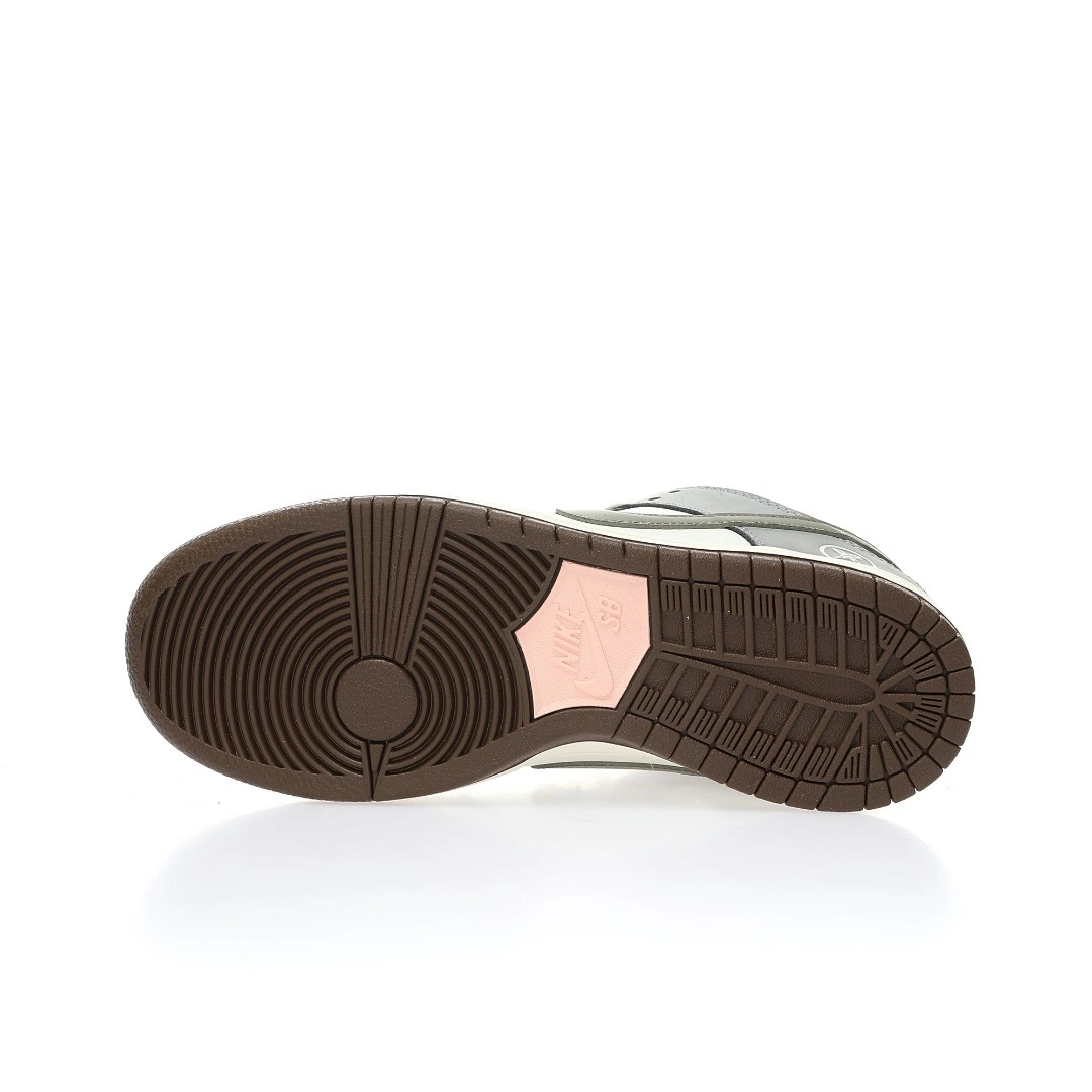 Flying pig-- "Soft Mid-Grey" FQ1180-001 item:C-X167H2639Y