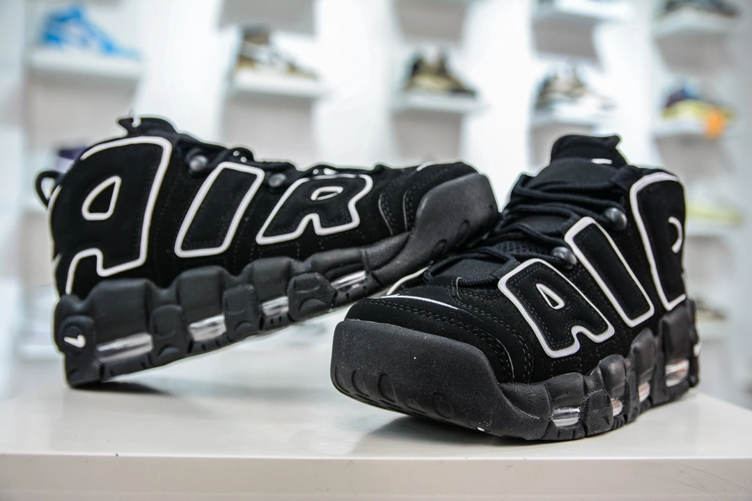 Flying pig-- Uptempo ’96 414962-002 item: C-X338J2014V