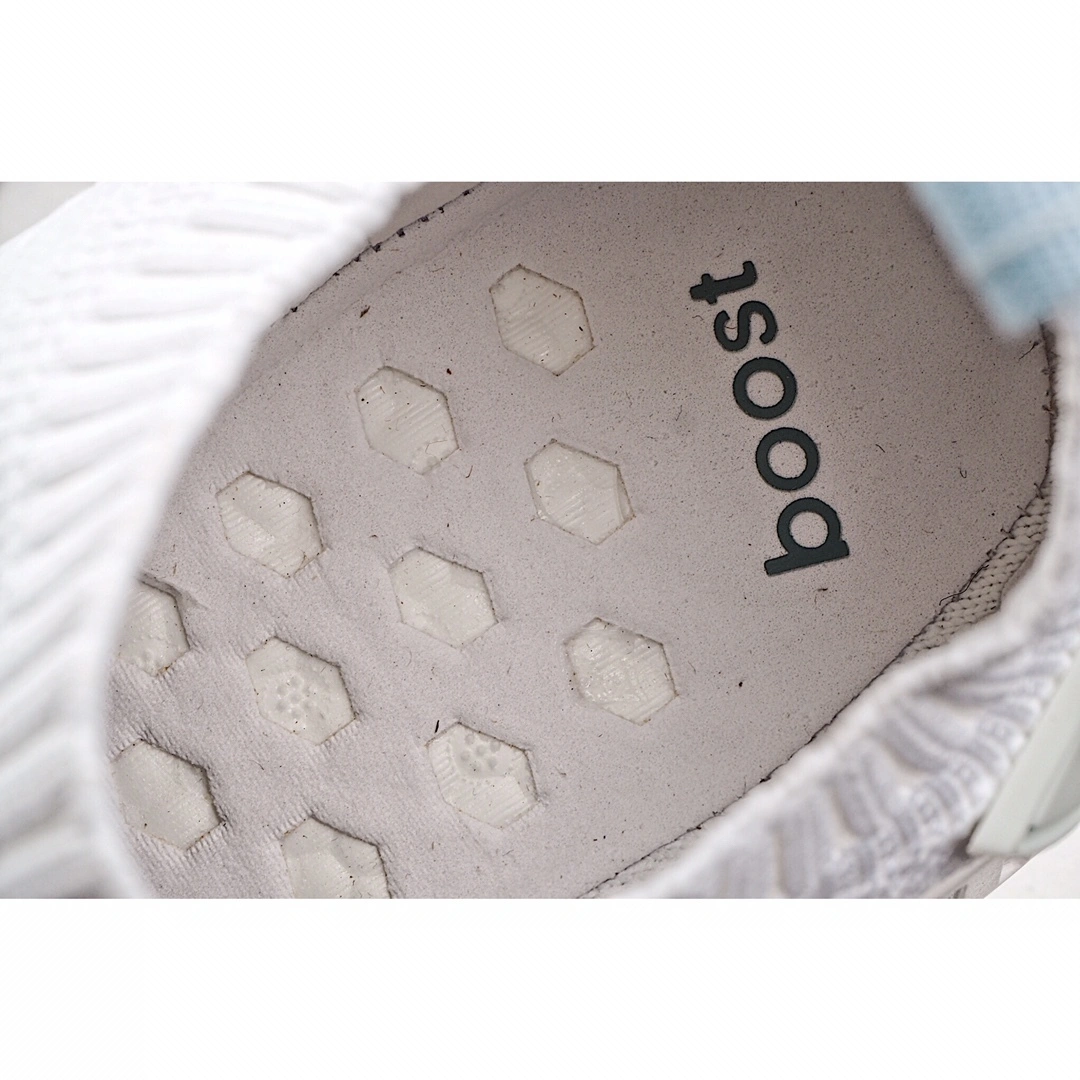 Flying pig--14i41s CQ2040 NMD R-1 item: E-X069L2233B