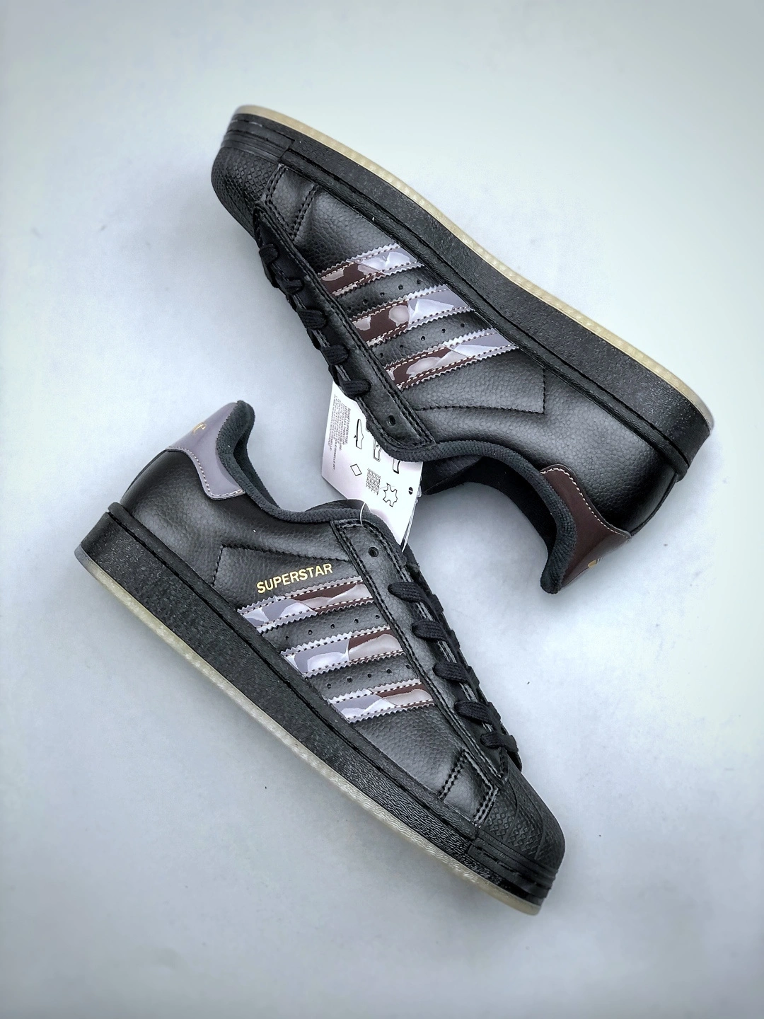 Flying pig--14i41s FZ6003 ORIGINALS SUPERSTAR ADV item: E-X000L2424B