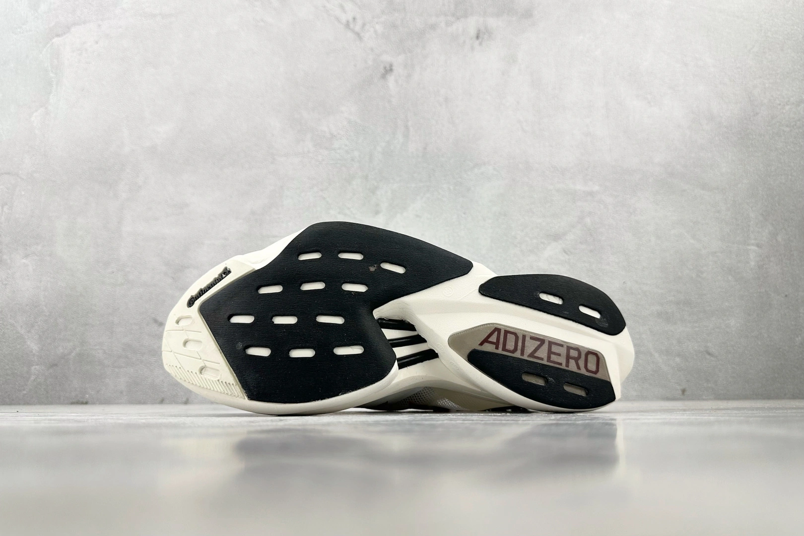 Flying pig--14i41s GW7261 Adizero Adios Pro 3 item: E-X000L2216B