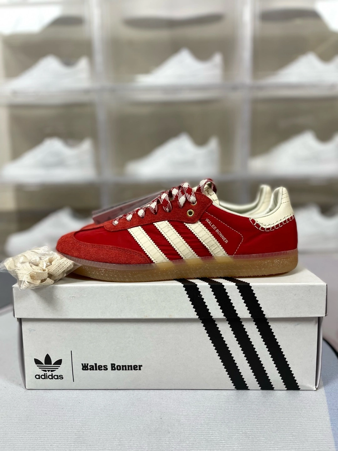 Flying pig--14i41s GY6612 wales bonner × originals Samba item: E-X000L2426B