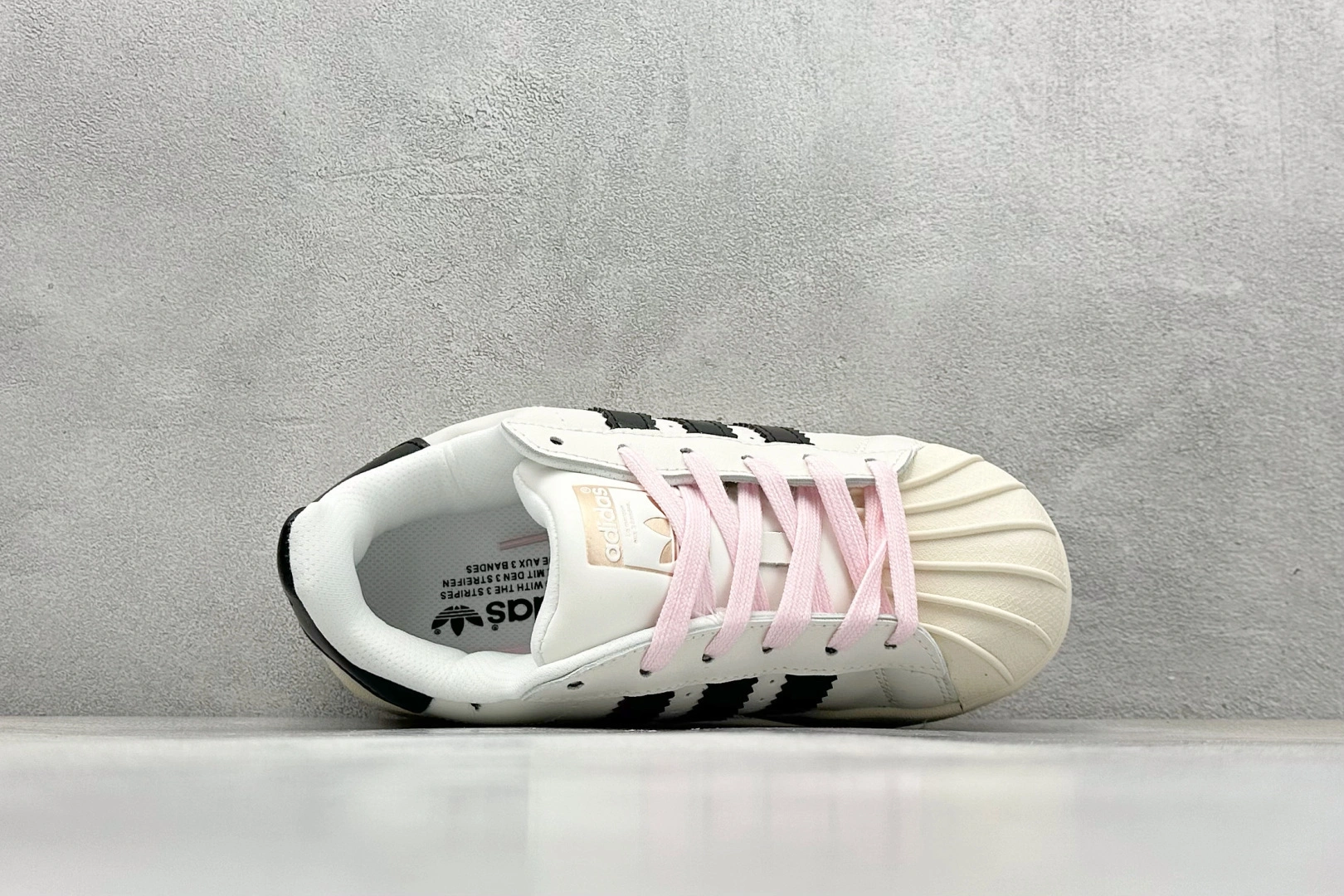 Flying pig--14i41s JI4268 Originals SUPERSTAR 92 item: E-X000L2213B